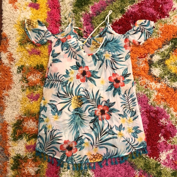 Beach Coverup - Picture 9 of 12